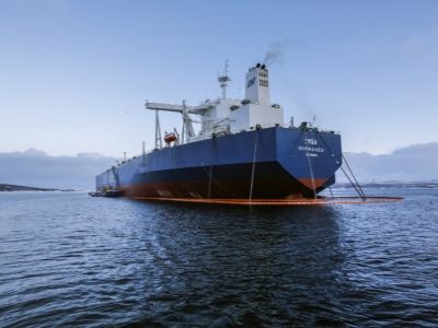 Танкер-нефтехранилище "Умба". Фото: korabel.ru Танкер-нефтехранилище "Умба". Фото: korabel.ru